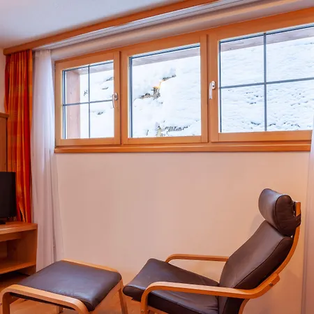 Jaegerhof Serviced Apartements דירה צרמט