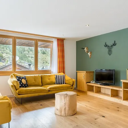 Jaegerhof Serviced Apartements Церматт