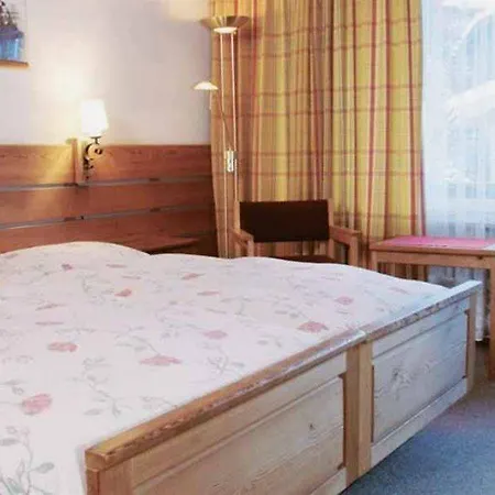 Jaegerhof Serviced Apartements * زيرمات