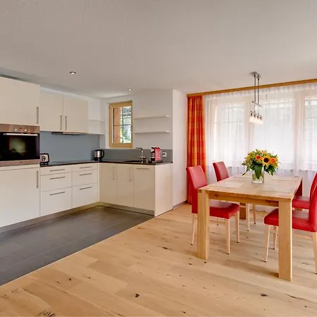 Jaegerhof Serviced Apartements Церматт